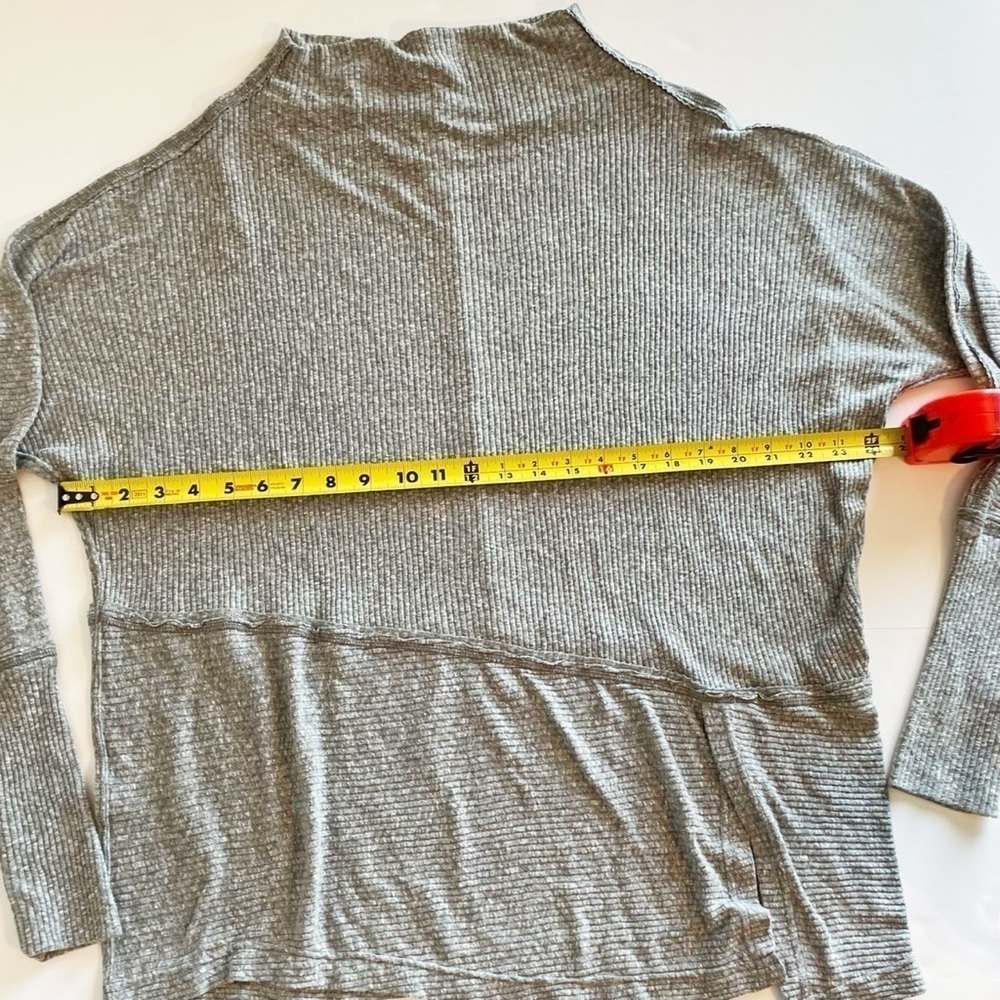 Free People Londontown Thermal Oversized Gray Shirt Top Size XS OB658525 - Picture 7 of 8